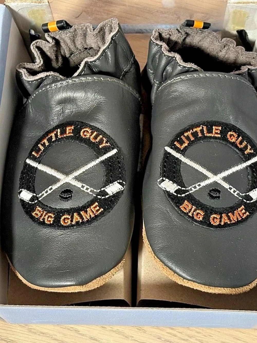 Robeez Hockey Hustle grey baby slipper 24M